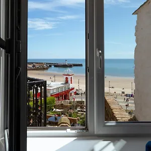 https://lighthouse-view-one-bedroom-apartment-scarborough.yorkshirehotels.net